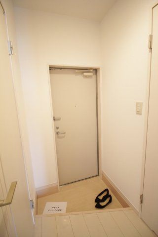 シェモアの玄関