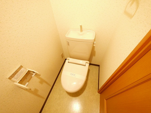 結充Immeuble　B館のトイレ|落ち着いたトイレです