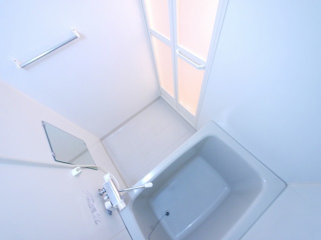 結充Immeuble　B館の浴室|コンパクトで使いやすいお風呂です
