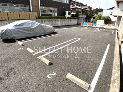 【駐車場】 | しあわせ夢ハウス | 駐車場完備です