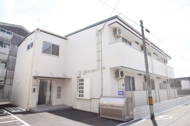 東大阪市衣摺１丁目の賃貸マンションの外観
