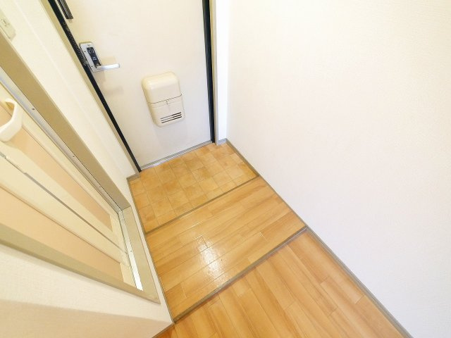 ブレスト北之庄Ⅴの玄関|ゆったりとした玄関です