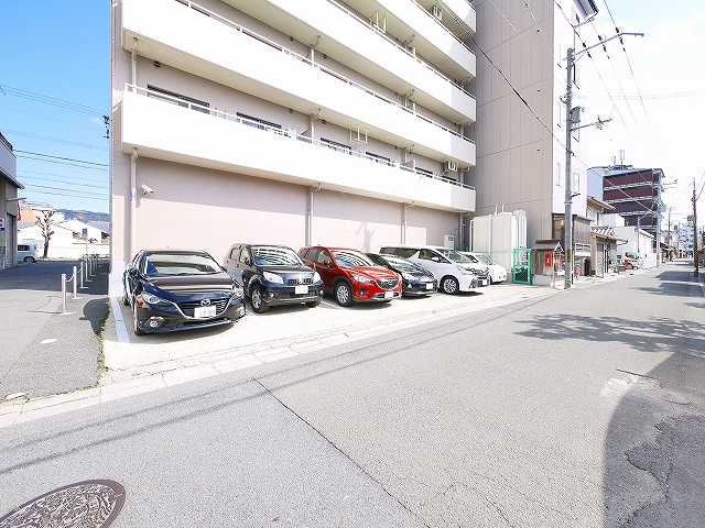 なら南新町マンションのその他共用部分|駐車場です