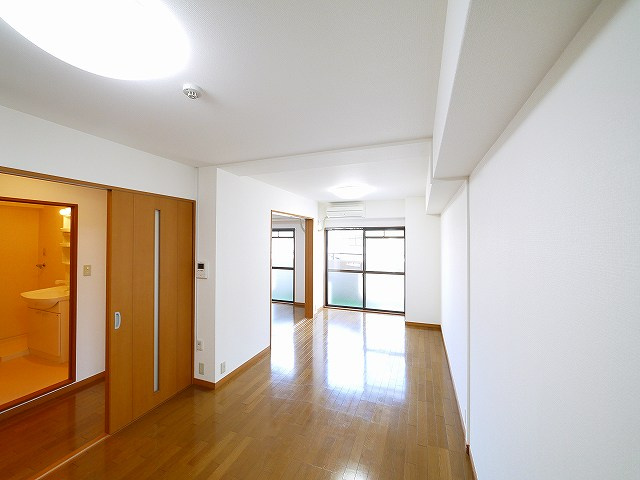 なら南新町マンションの居間・リビング|おしゃれなリビングです