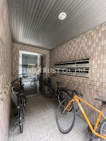 ワイズレジデンス東梅田のエントランス|エントランスです