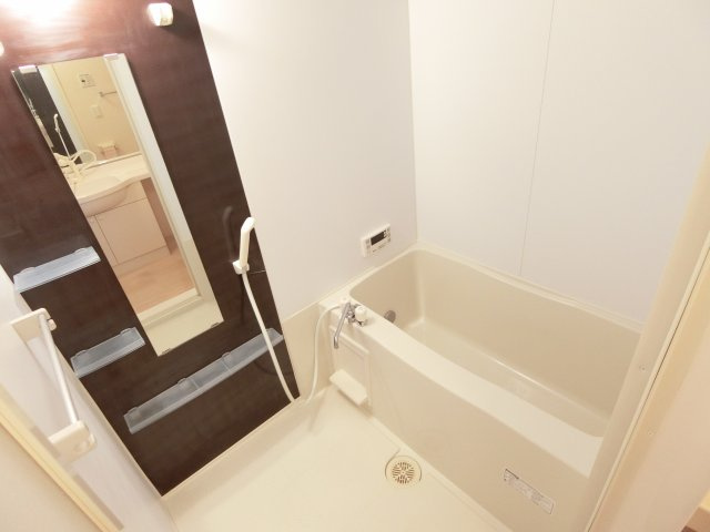 ブリエヴェール都の浴室|きれいなお風呂です