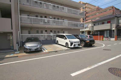 【駐車場】 | 第5クロスビル