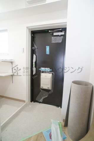 メゾン加茂の玄関