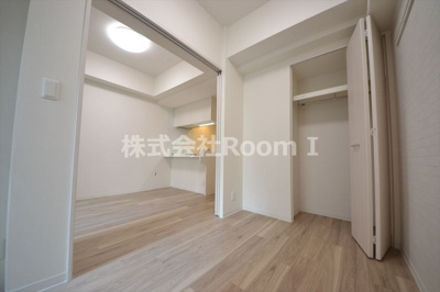 【洋室】 | プレサンス北浜オリジン | ゆったりした洋室です