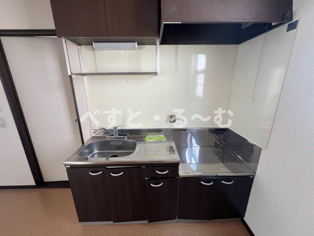 ヴィレッジコート山手のキッチン