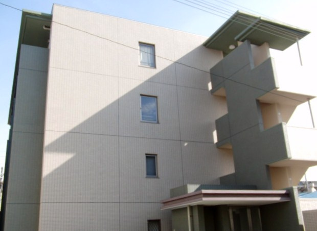 大阪市淀川区三津屋南３丁目の賃貸マンションの外観