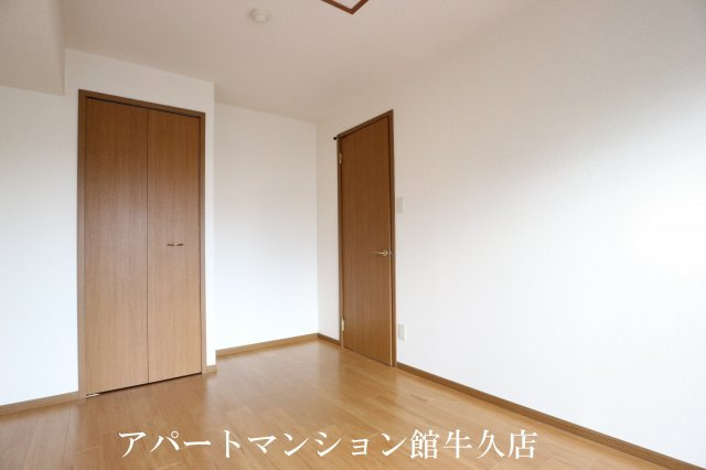 ヴィザージュの洋室