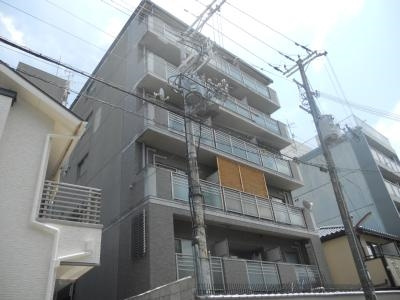 シャイン東山の外観
