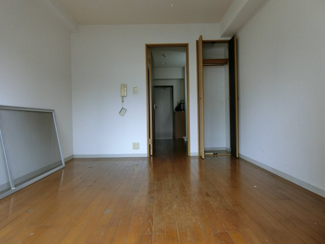 【洋室】 | Villa Kei