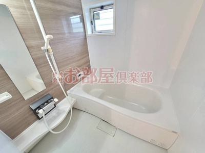 グランアルファKの浴室|ゆったり過ごせる広々としたお風呂です