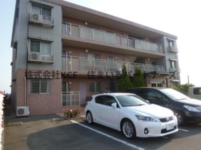 【駐車場】 | ステラパラッツオ | 駐車場に車を止められます