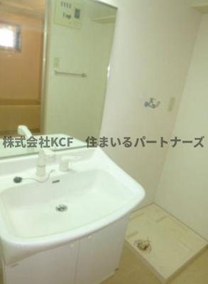 【洗面所】 | ステラパラッツオ | スペースが確保できる洗面所です