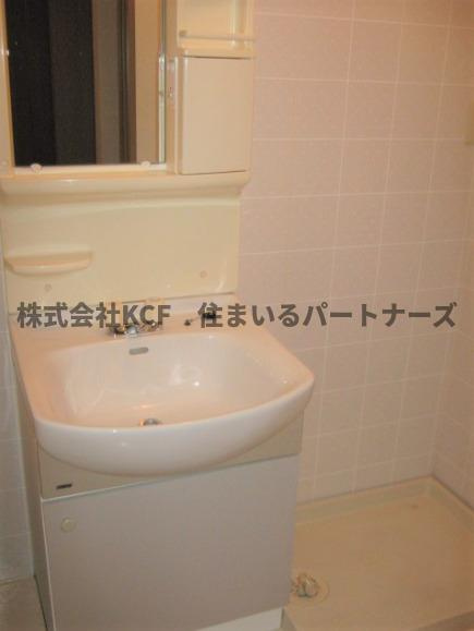 ルミエールⅠの洗面所|スペースが確保できる洗面所です
