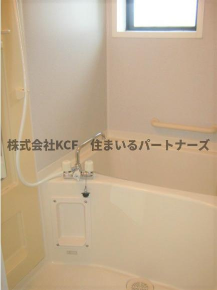 ルミエールⅠの浴室|きれいなお風呂です
