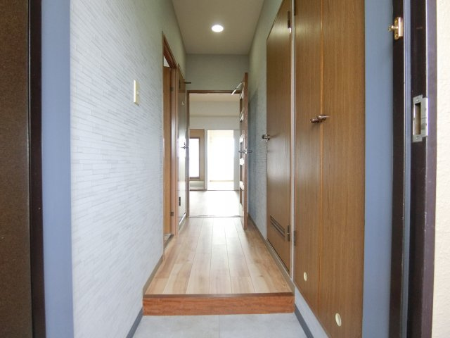 シャルマンフジ富田林の玄関