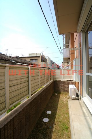 プレフェランス【キャッシュバック対象物件】のバルコニー|落ち着いた時間を過ごせるバルコニーです