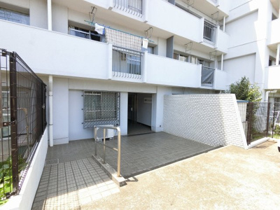 【エントランス】 | 宮前マンション | エントランス部分です。