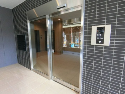 【エントランス】 | RIHITO堺