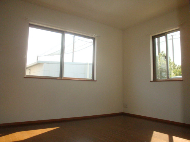 中筋８丁目戸建の洋室