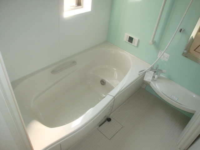 中筋８丁目戸建の浴室