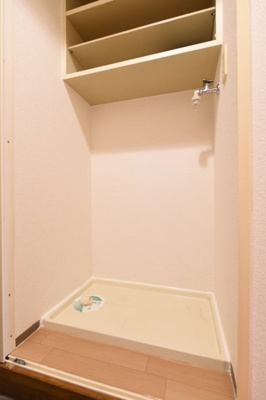 【設備】 | 新中野スカイレジテル | 室内洗濯機置場