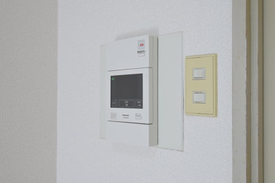 【セキュリティ】 | 新中野スカイレジテル | モニター付オートロック