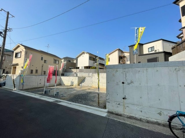 堺市西区平岡町　土地の外観|駐車場になります（左側）