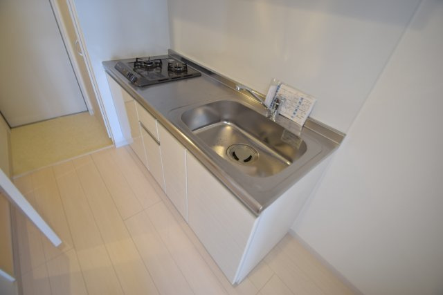 リブリ・グランコンフォートのキッチン|2口ガスコンロ付き