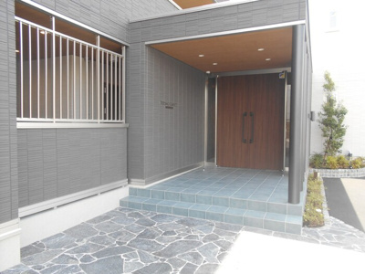 【エントランス】 | レジデンスSUMIHOU