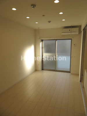 【洋室】 | リブリ・シャルマン・パレス・吉野