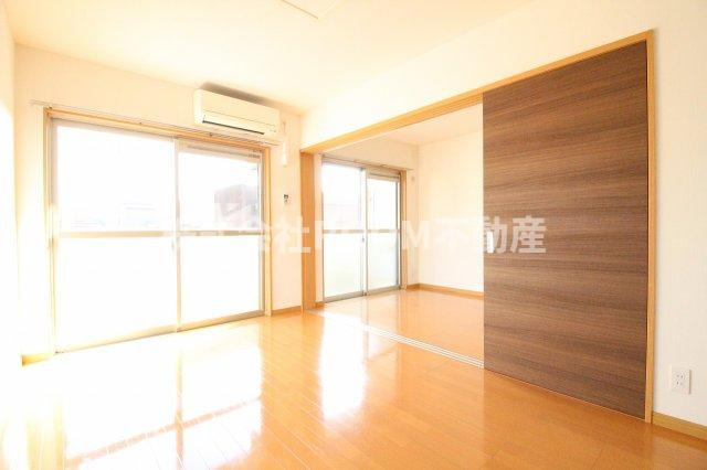 グレイス　プルメリアの居間・リビング|おしゃれなリビングです