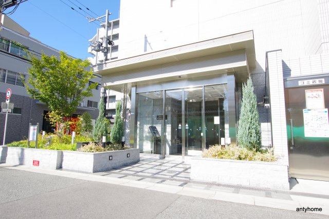第25関根マンション　仲介手数料無料のエントランス