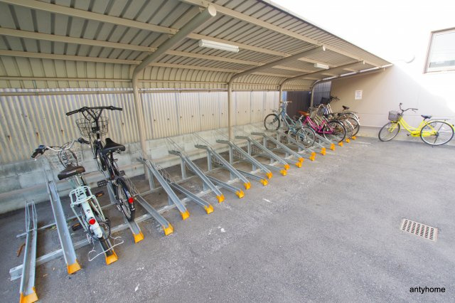 おおきに北梅田サニーアパートメント　仲介手数料無料の駐車場