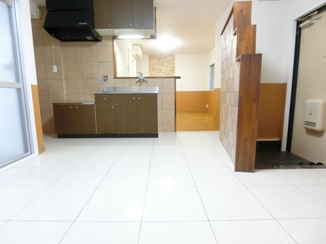 ラフィーネ1号館のキッチン|同マンション別部屋写真