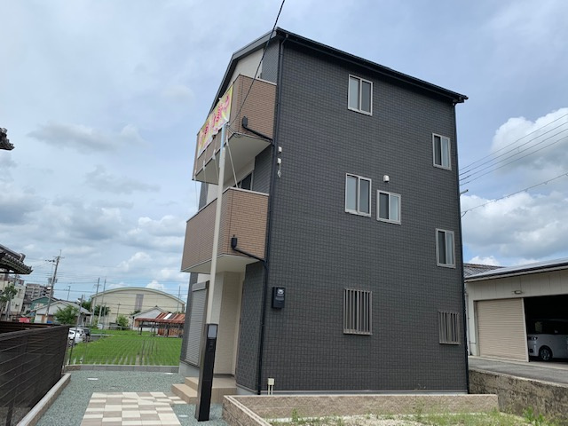 三田市高次１丁目　新築戸建の外観