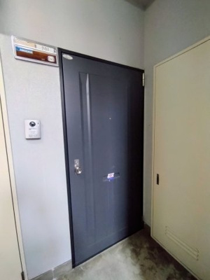 【玄関】 | ベルハウス弐番館