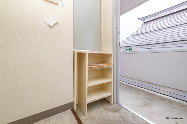 本郷マンションの玄関|下駄箱