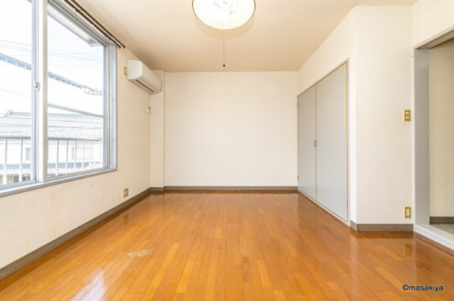 本郷マンションの寝室|リビング