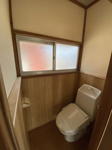 【トイレ】 | 永井作古谷住宅 | 温水洗浄暖房便座付き！