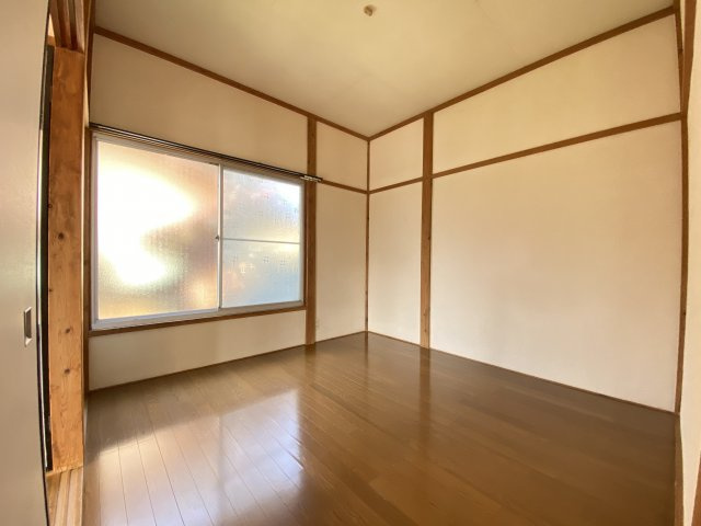 永井作古谷住宅の寝室|キッチン横洋室