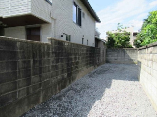 【外観】 | 尼崎市塚口町６丁目売地 | 南側からの採光があり、たいへん明るい売地です！
ぜひ現地をご覧ください（＾＾）