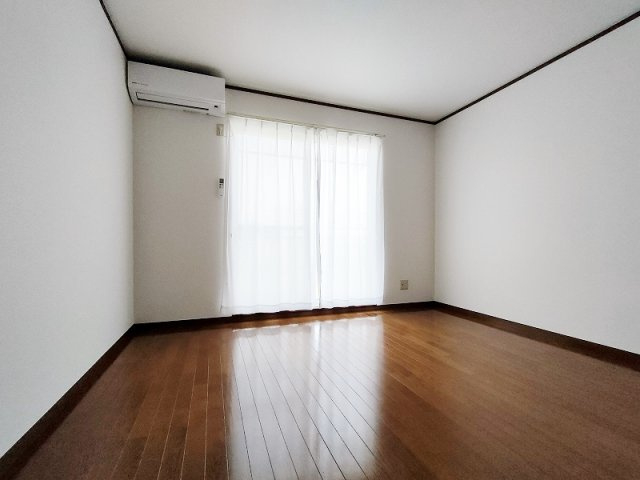 Lapis RURI(ラピス　ルリ) の居間・リビング