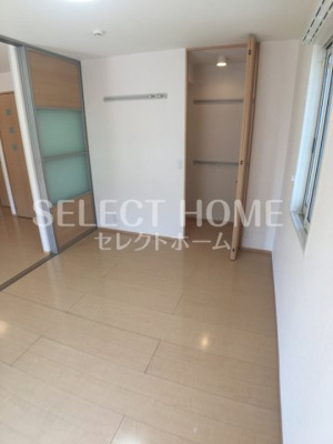 【寝室】 | シティーコート色子Ｂ棟 | 落ち着いて過ごせるお部屋なので、寝室にいかがでしょうか