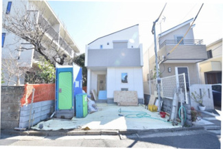 【外観】 | 間もなく完成致します。
間取のご確認は可能で御座いますので、ご内覧の際はお気軽にお申し付け下さい。
