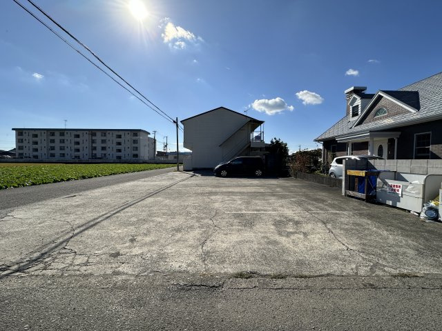 ハイツ山口の駐車場